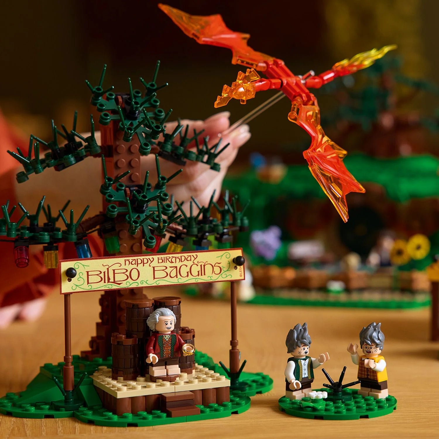 Icons - The Lord of the Rings: The Shire™ (10354)