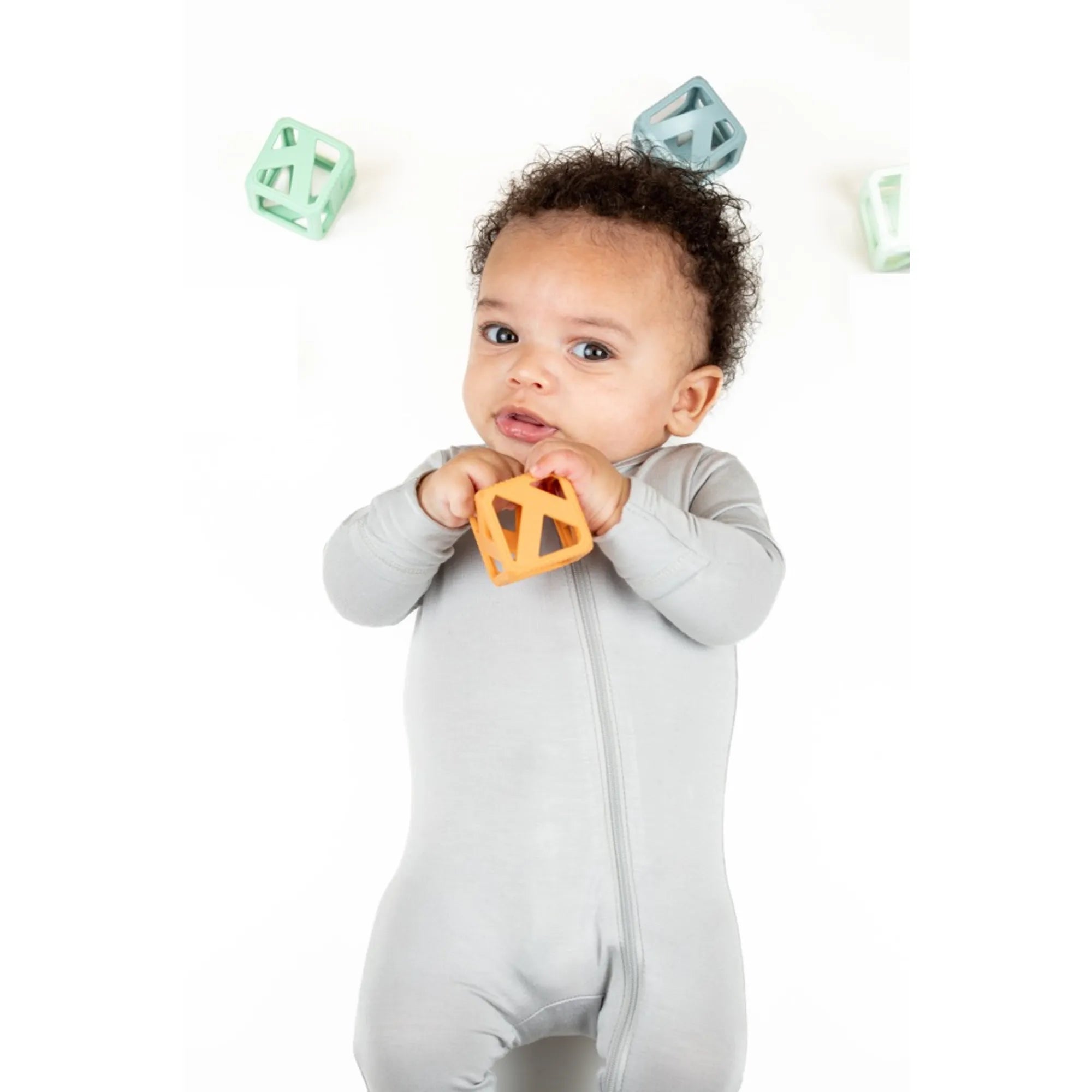 Stack n Chew Mini Cubes - Earth