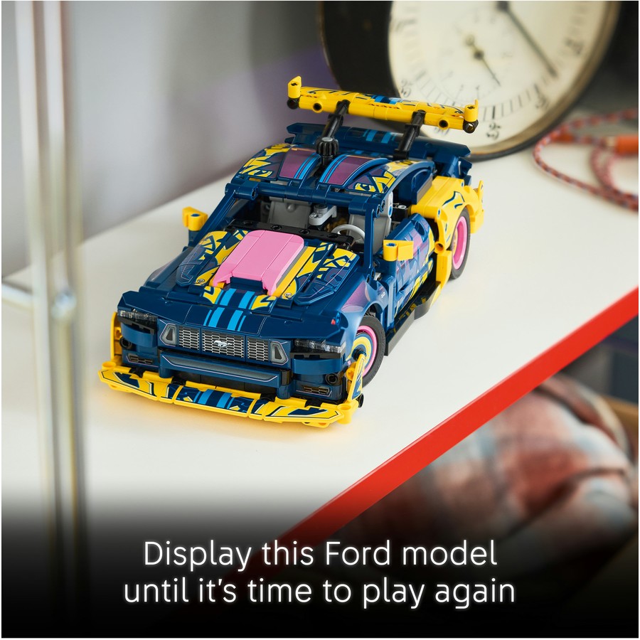 Technic™ - Custom Garage Ford Mustang GT Car (42236)