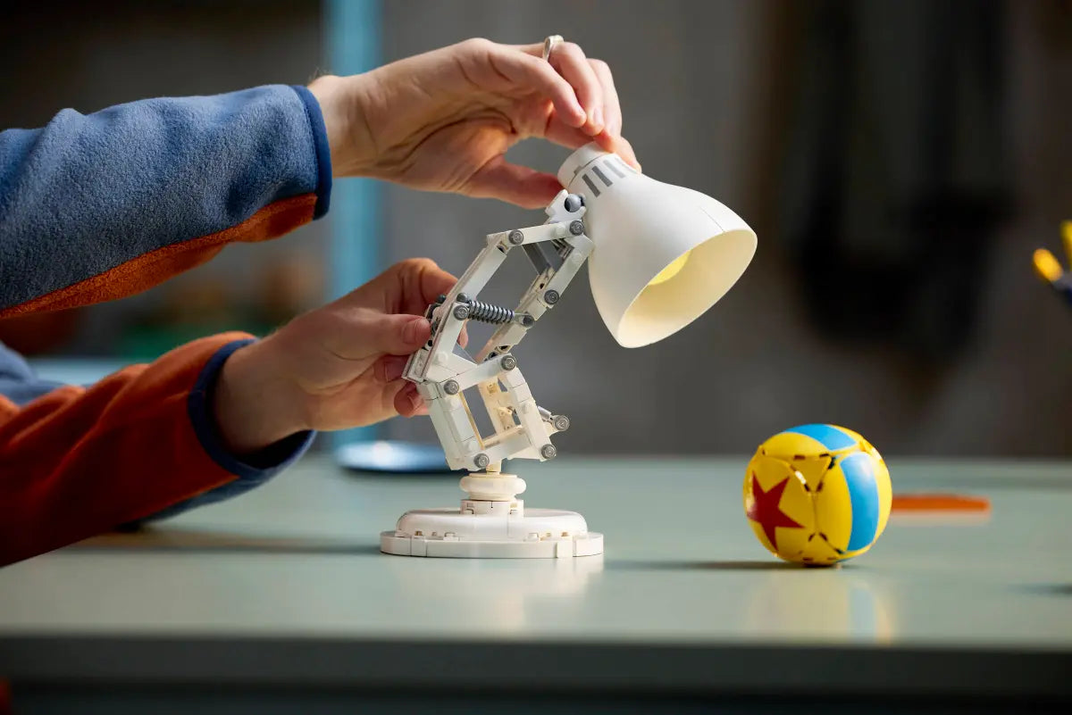 Ideas - Disney Pixar Luxo Jr. (21357)