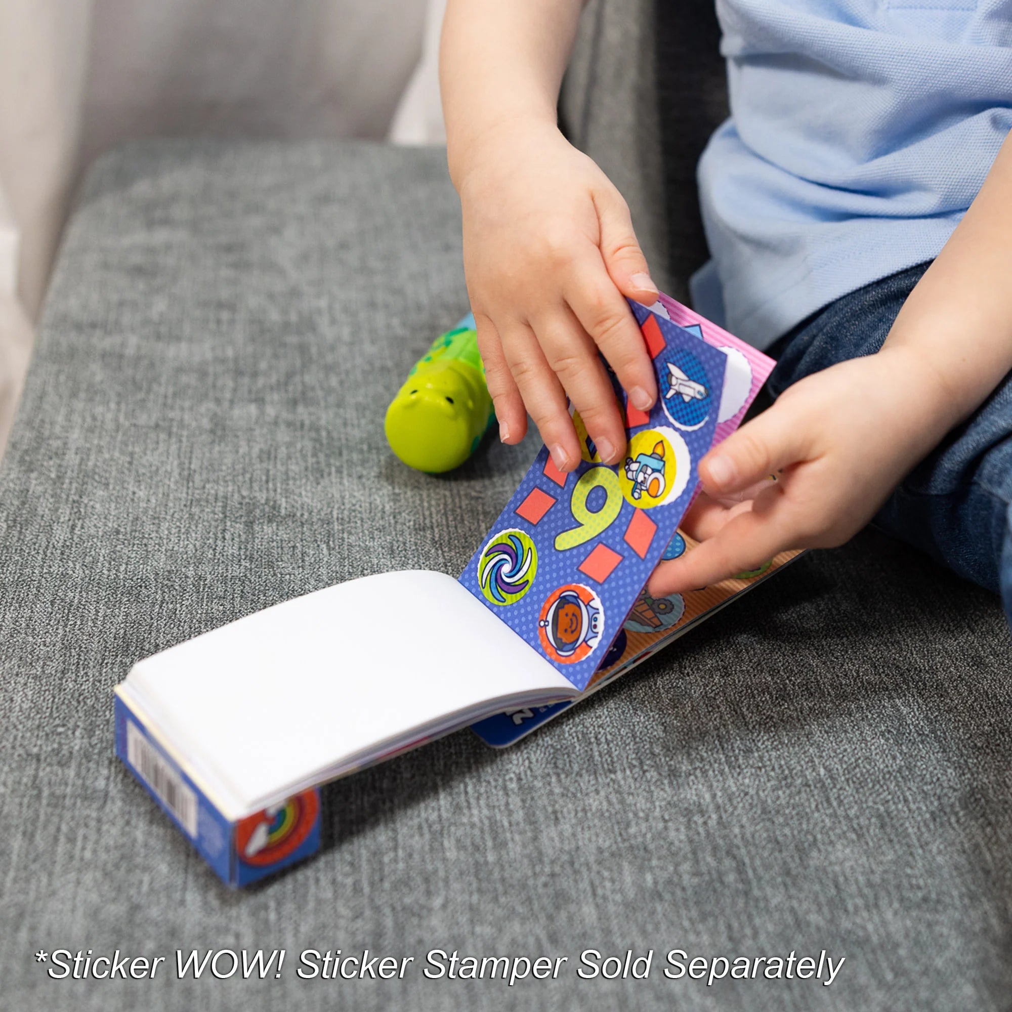 Sticker WOW! Mini Activity Pad & Refill Stickers