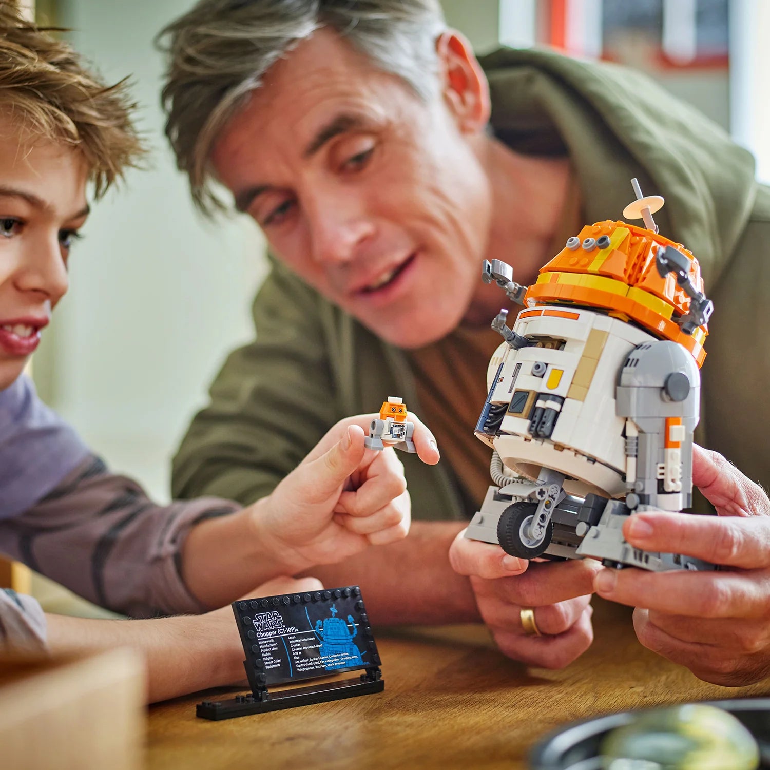 Star Wars™ - Chopper (C1-10P)™ Astromech Droid (75416)