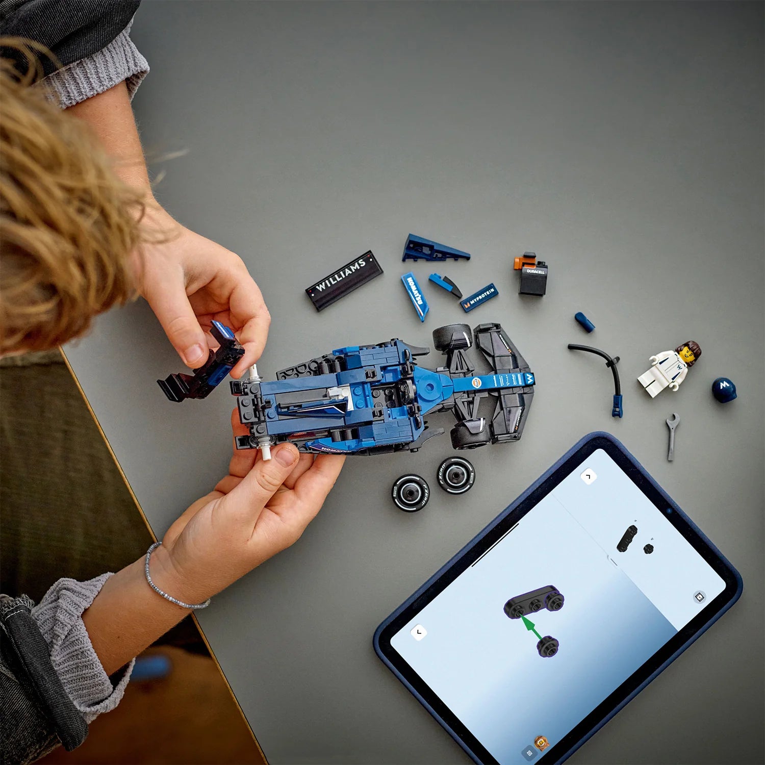 Speed Champions - Williams Racing FW46 F1® Race Car (77249)