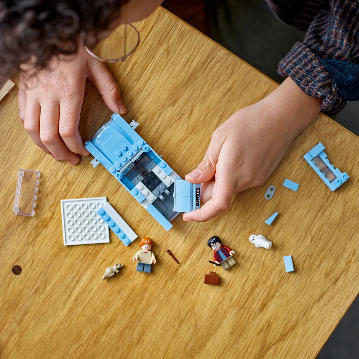 Harry Potter™ - Flying Ford Anglia™ (76424)