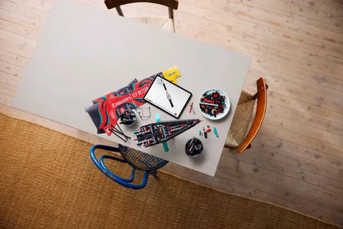 Technic - Emirates Team New Zealand AC75 Yacht (42174)