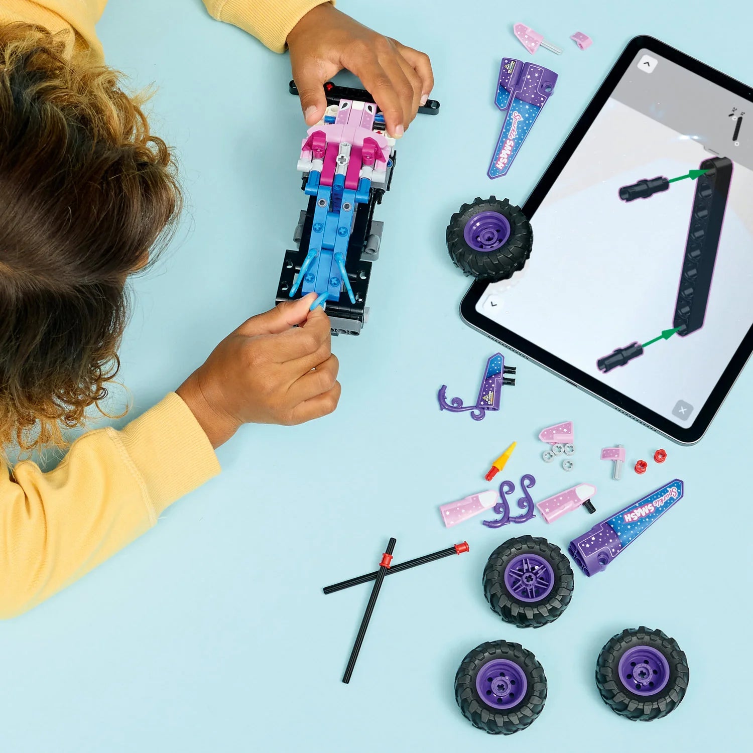 Technic™ - Monster Jam™ Sparkle Smash™ Pull-Back (42220) - Toot Toot Toys