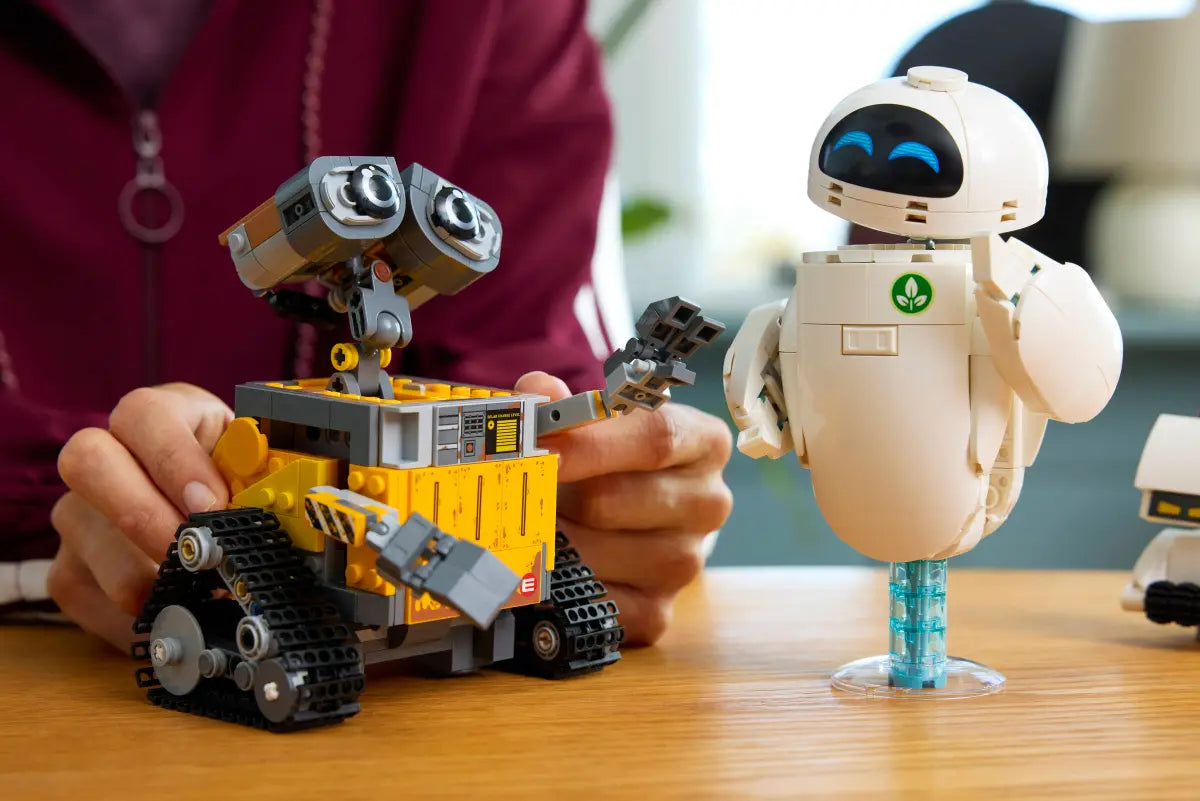 Disney™ - WALL-E and EVE (43279)