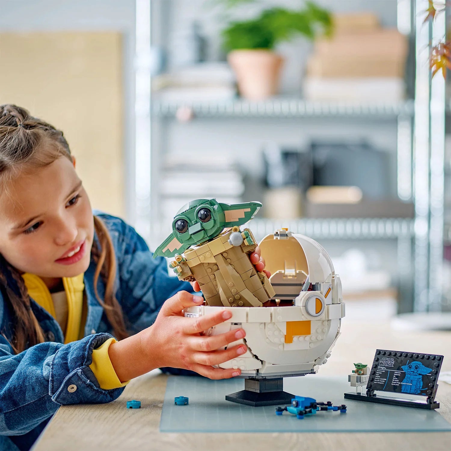 Star Wars™ - Grogu™ with Hover Pram (75403)