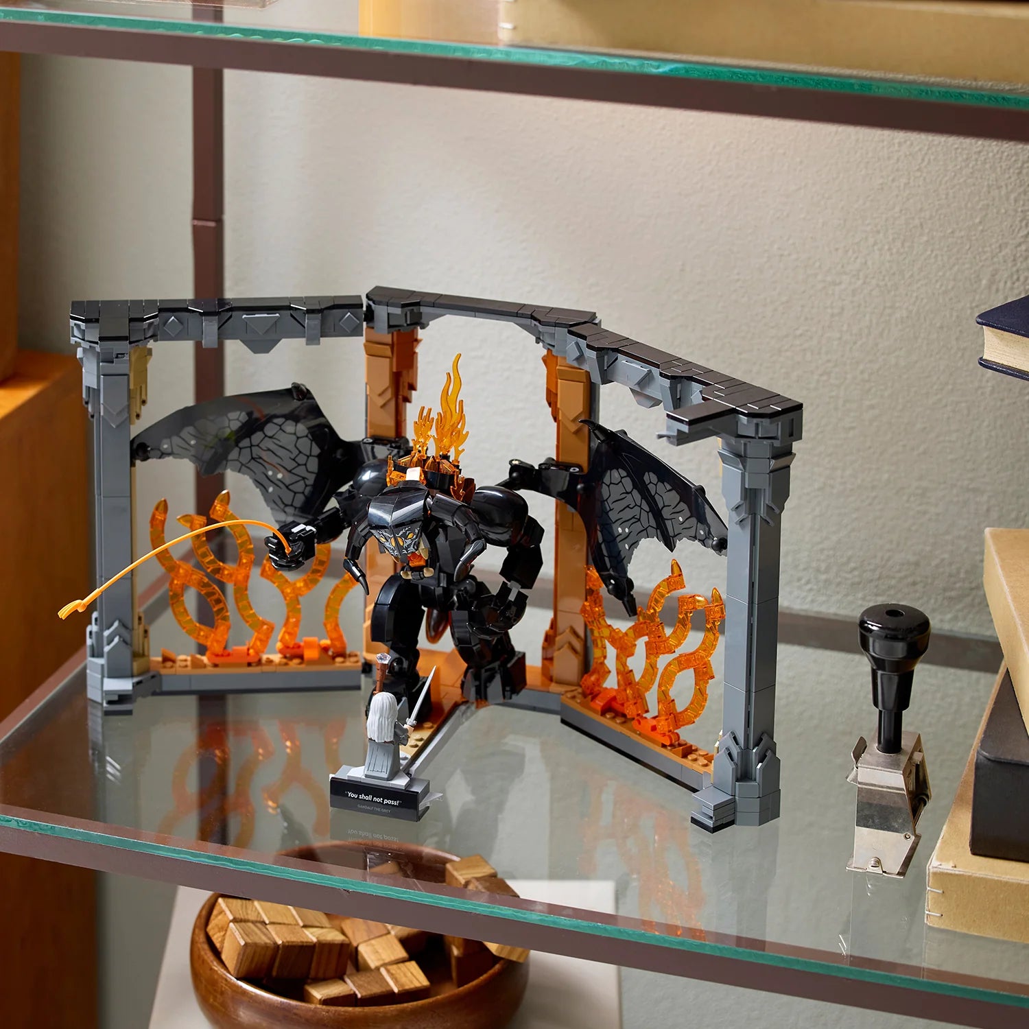 Icons - The Lord of the Rings: Balrog™ Book Nook (10367)