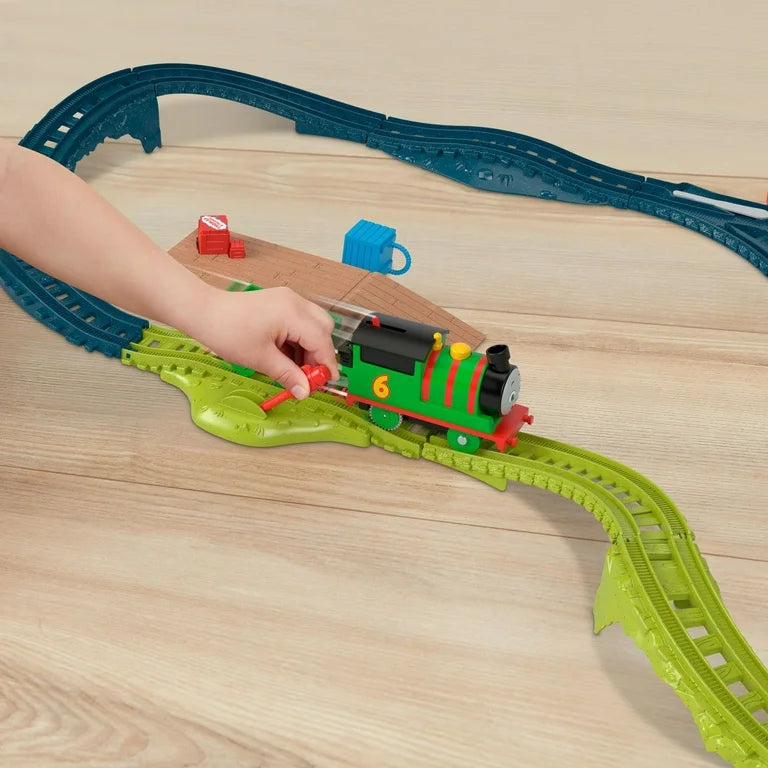 Thomas & Friends™ - Motorised Percy's Parcel Loop Set - NEW!