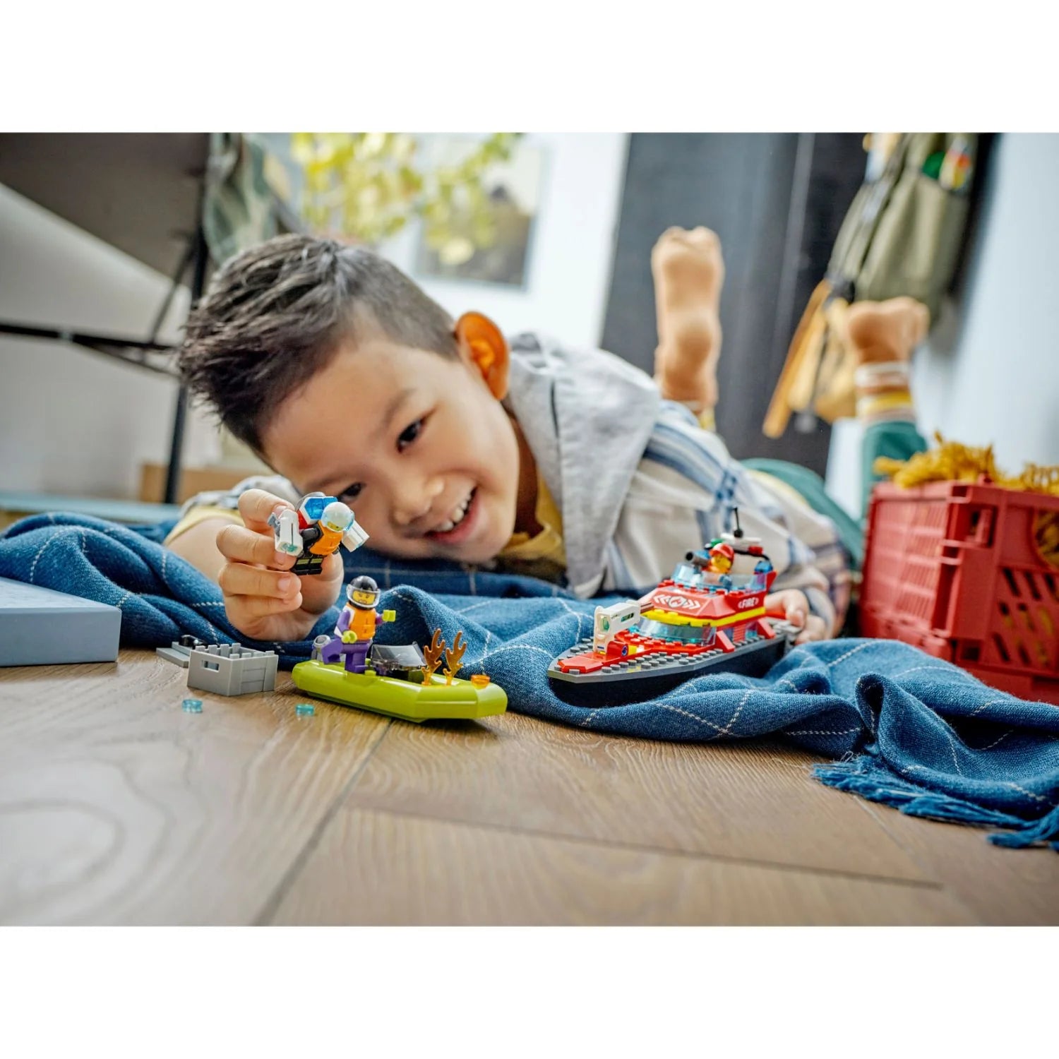 City - Fire Rescue Boat (60373)