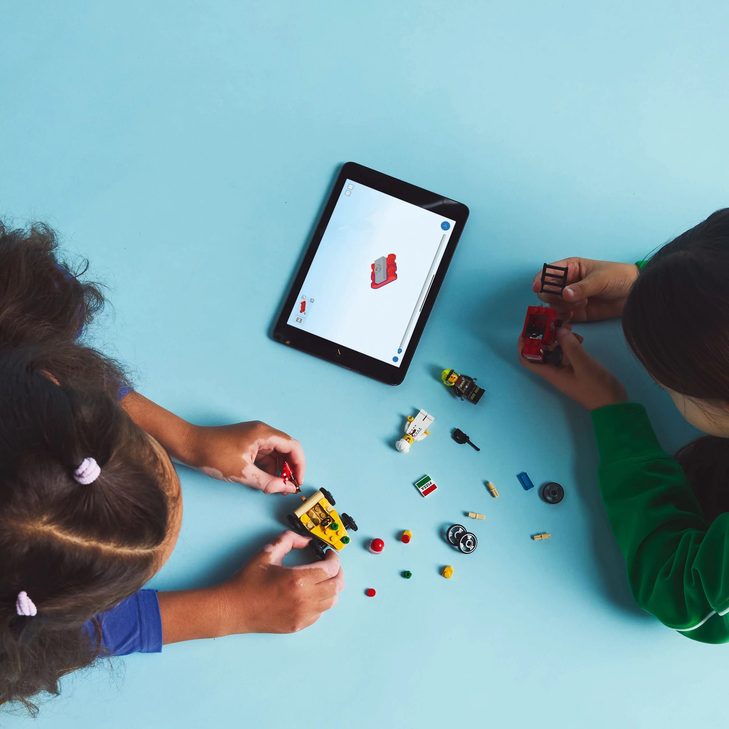 City - Pizza vs. Fire Truck Race Car Pack (60458)