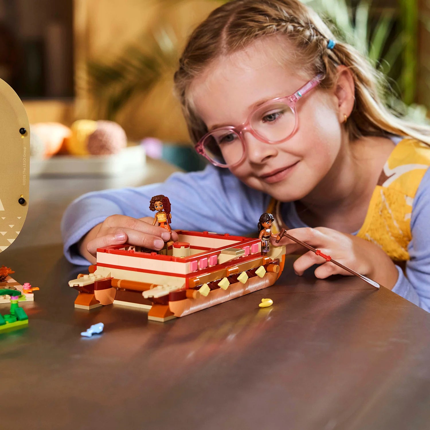 Disney™ - Moana’s Adventure Canoe (43270)