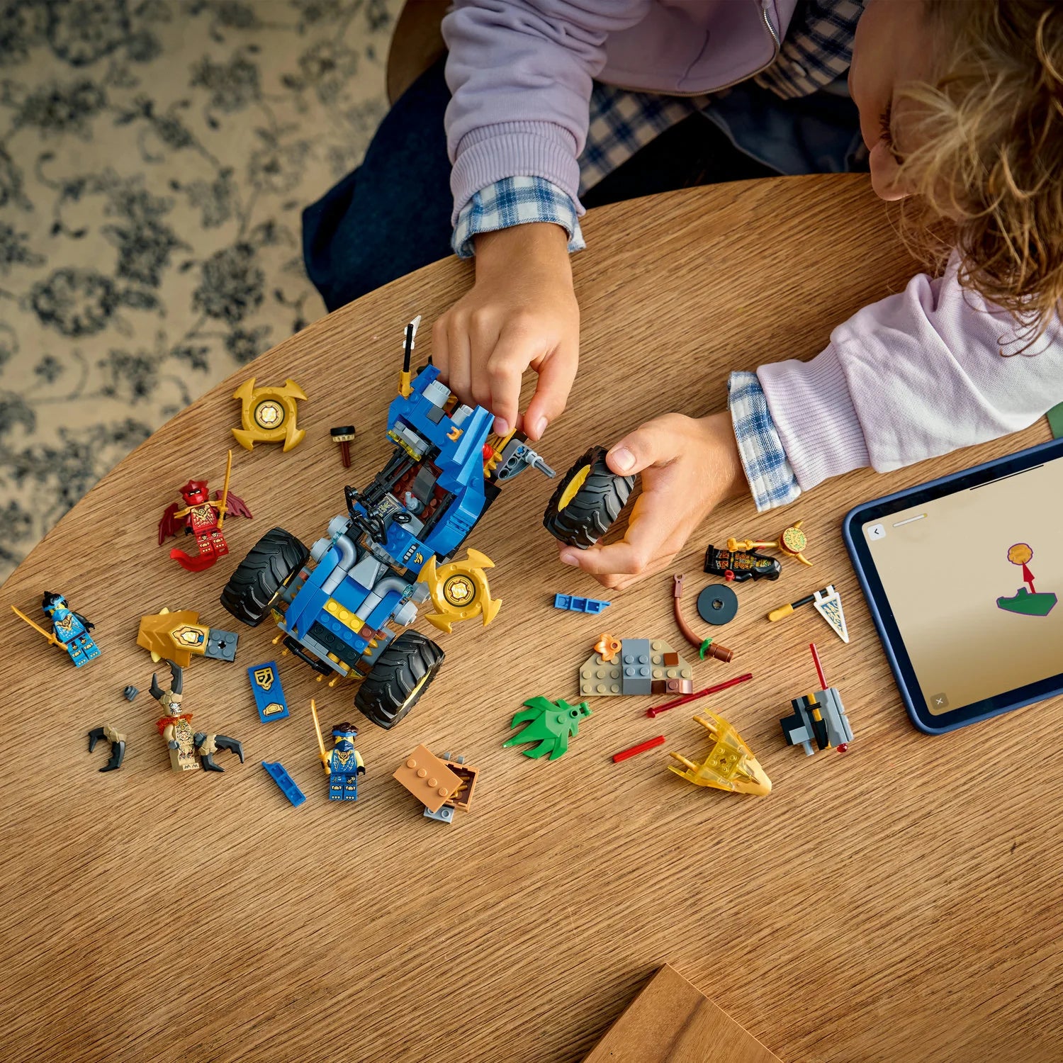 NINJAGO® - Jay’s Transforming Car (71856)