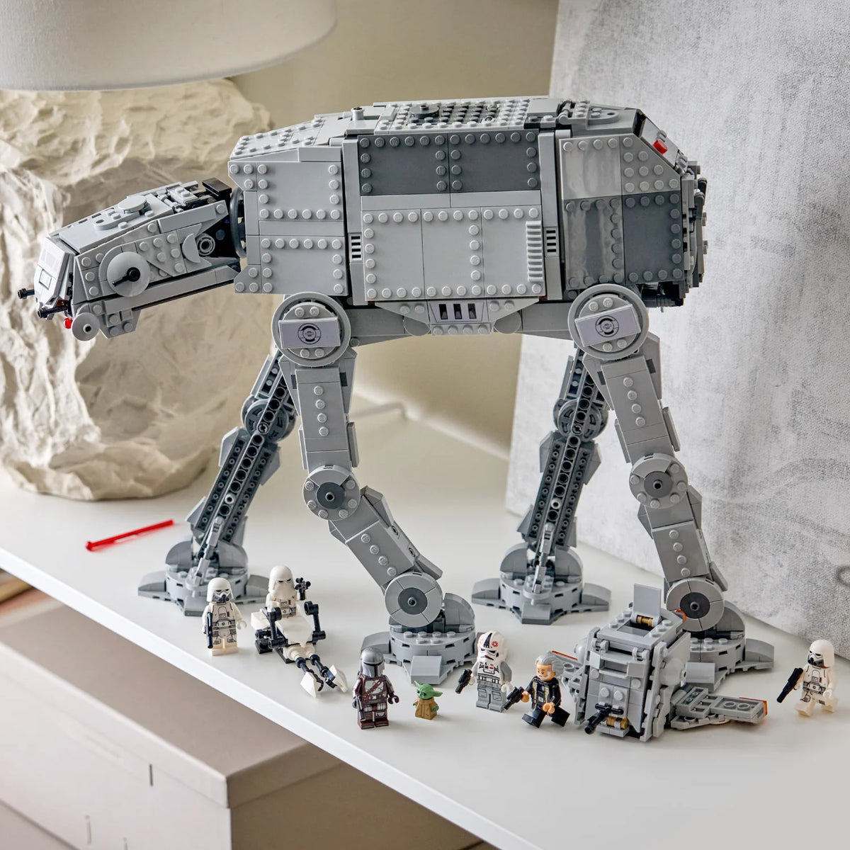 Star Wars™ - Imperial Remnant AT-AT™ with INT-4 (75454)