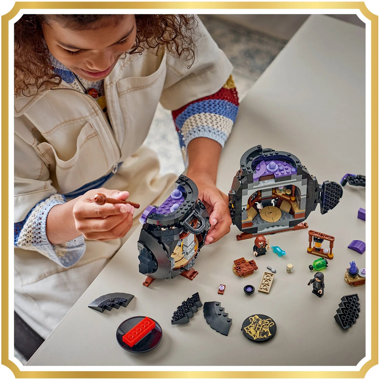 Harry Potter™ - Cauldron: Secret Potions Classroom (76464)