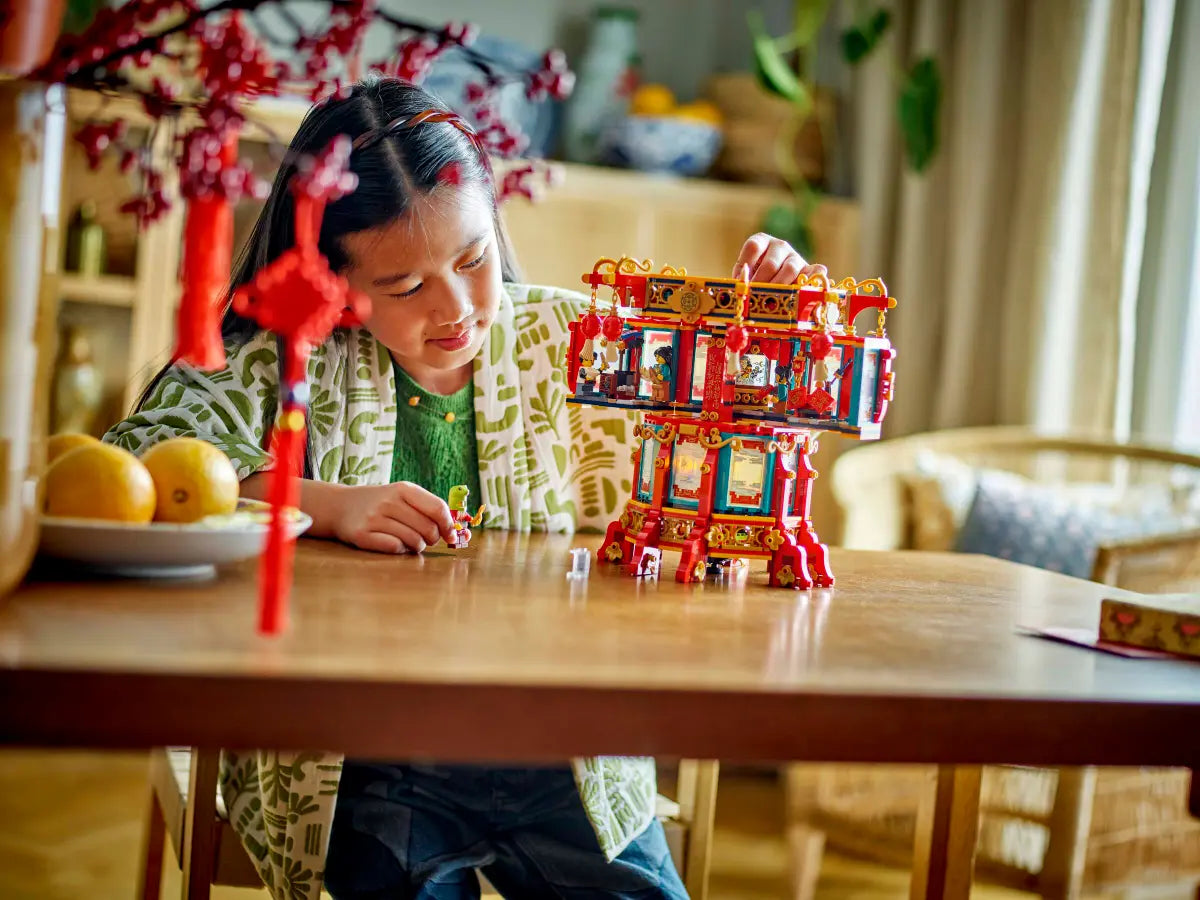 Spring Festival - Trotting Lantern (80116)