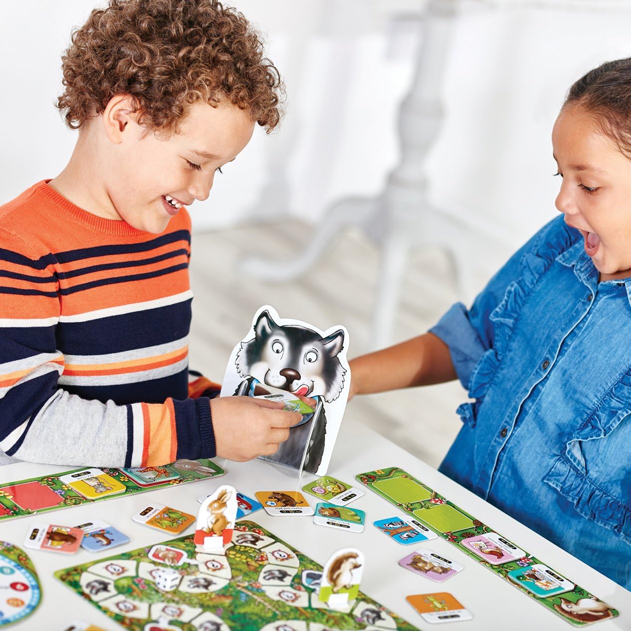 Orchard Toys - What's the Time Mr Wolf? - Toot Toot Toys