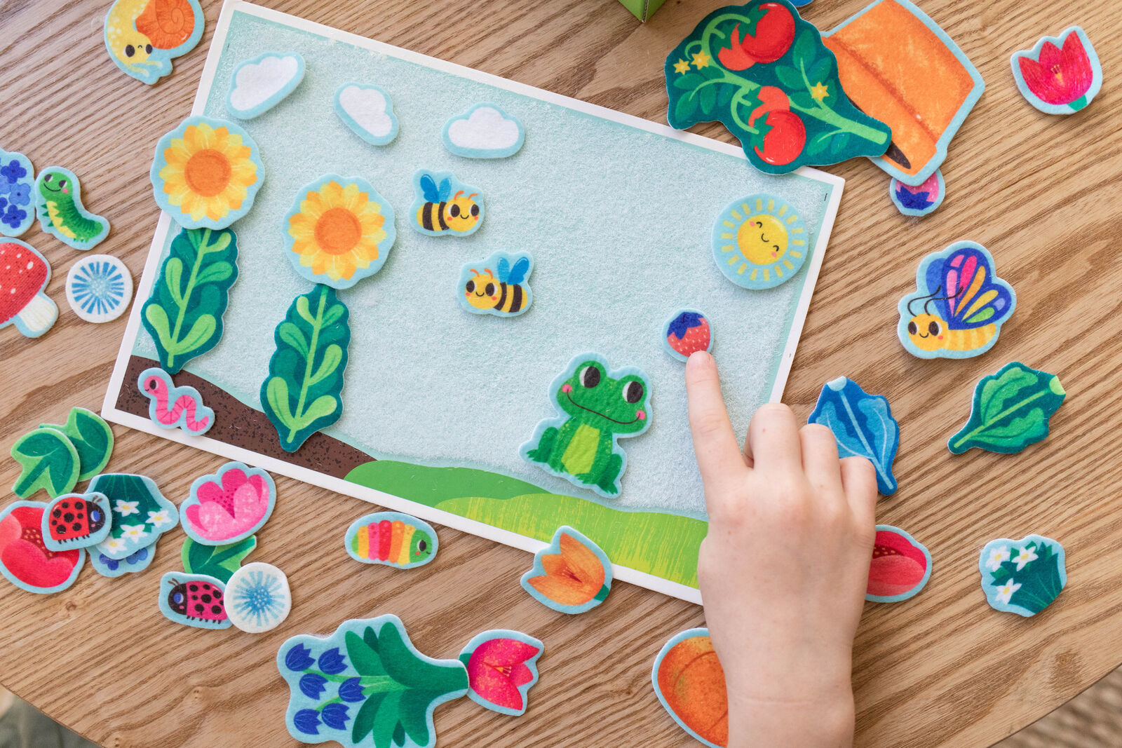 Felt Stories - Once Upon A Garden