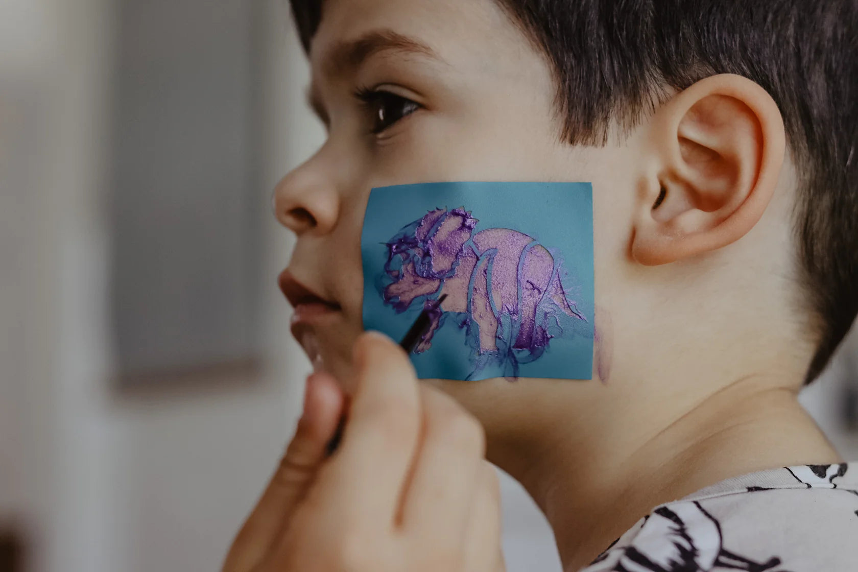 Reusable Adhesive Face Paint & Makeup Stencils (Teal)