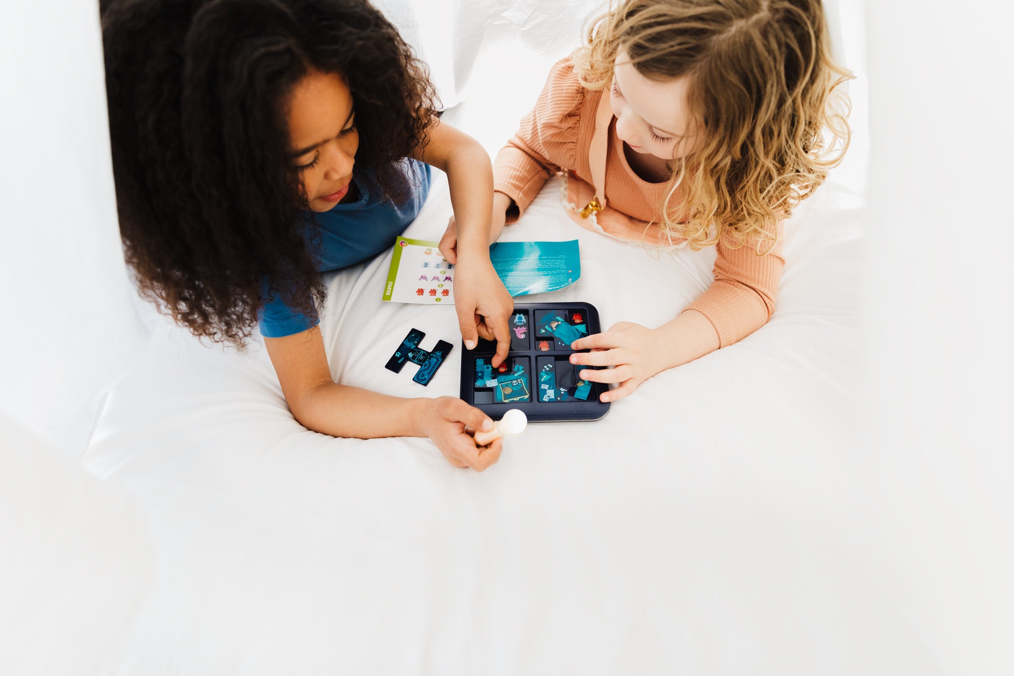 Monsters Hide & Seek