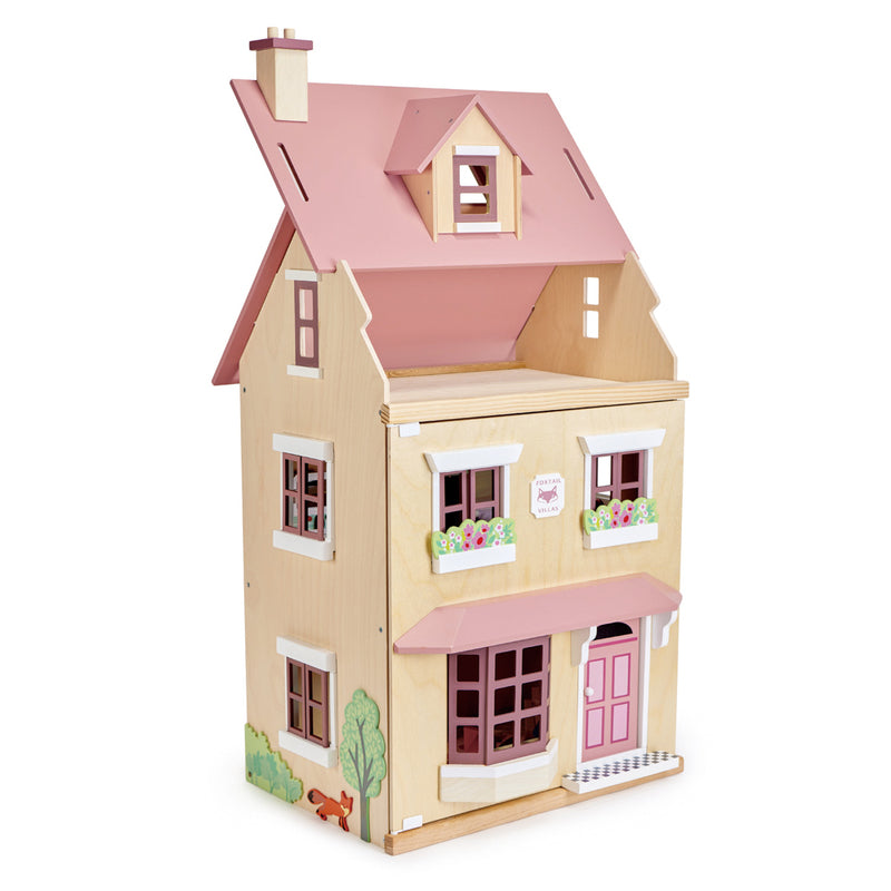 Foxtail Villa Includes Greenhouse and Garden Set!