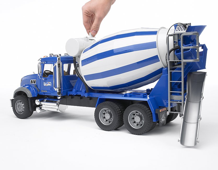 1:16 MACK Granite Cement Mixer (02814)