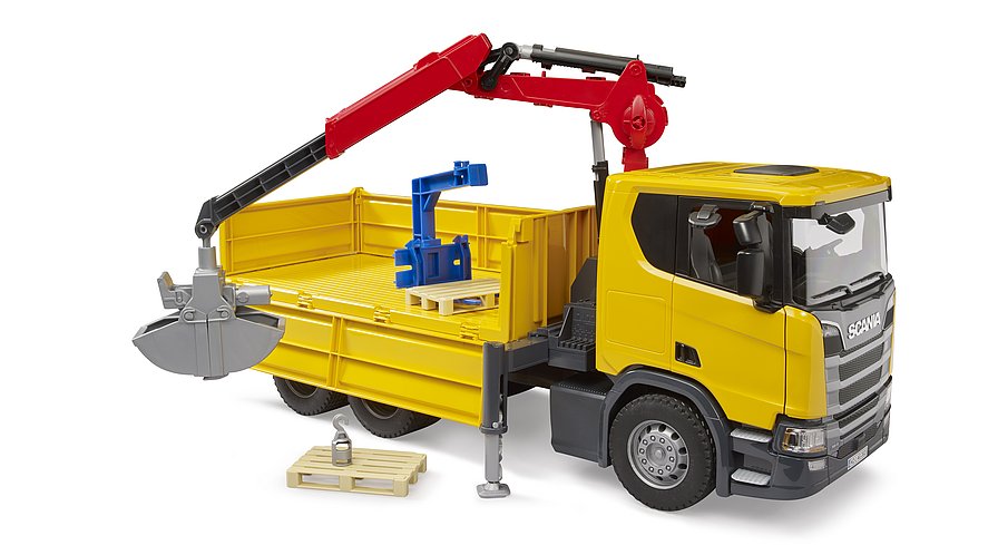 1:16 Scania Super 560R Truck with Crane and 2 Pallets (03551)