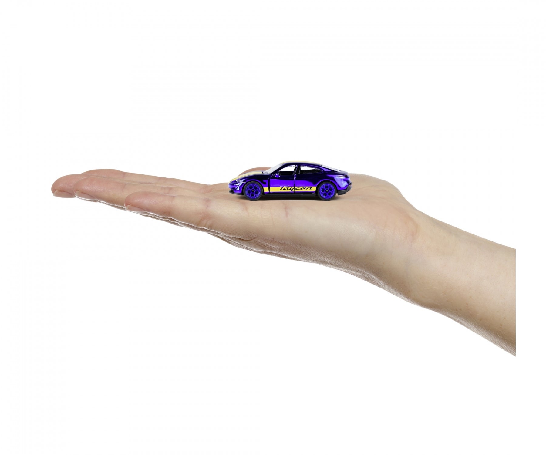 Deluxe Assortment with Tin