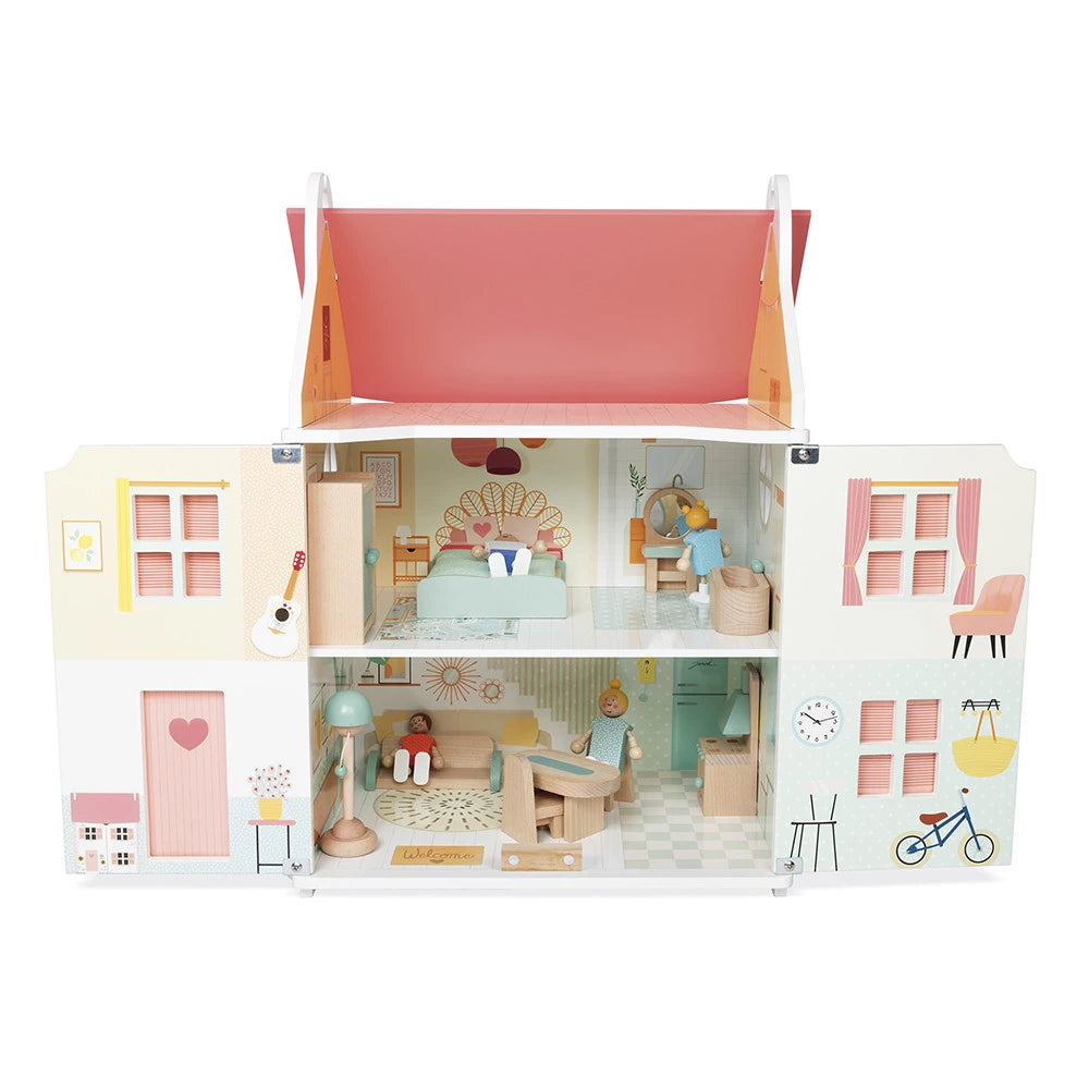 Dolls House with Family