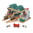 Thomas & Friends™ Wooden Railway - Knapford Station Passenger Pickup Playset