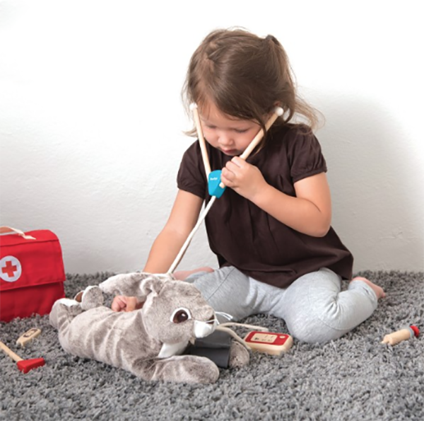 Plan toys doctors set hotsell