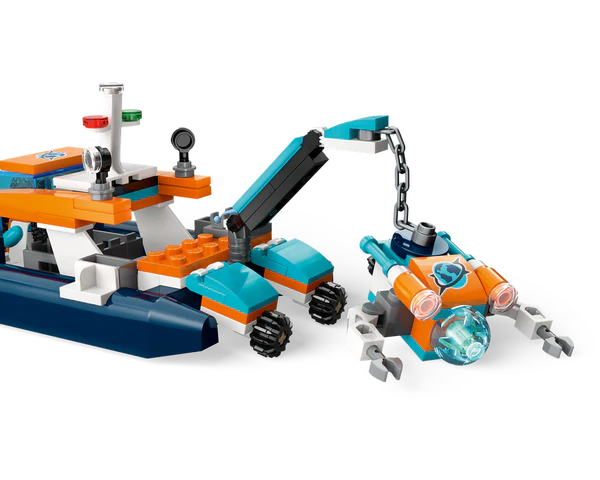 LEGO® City - Explorer Diving Boat (60377)