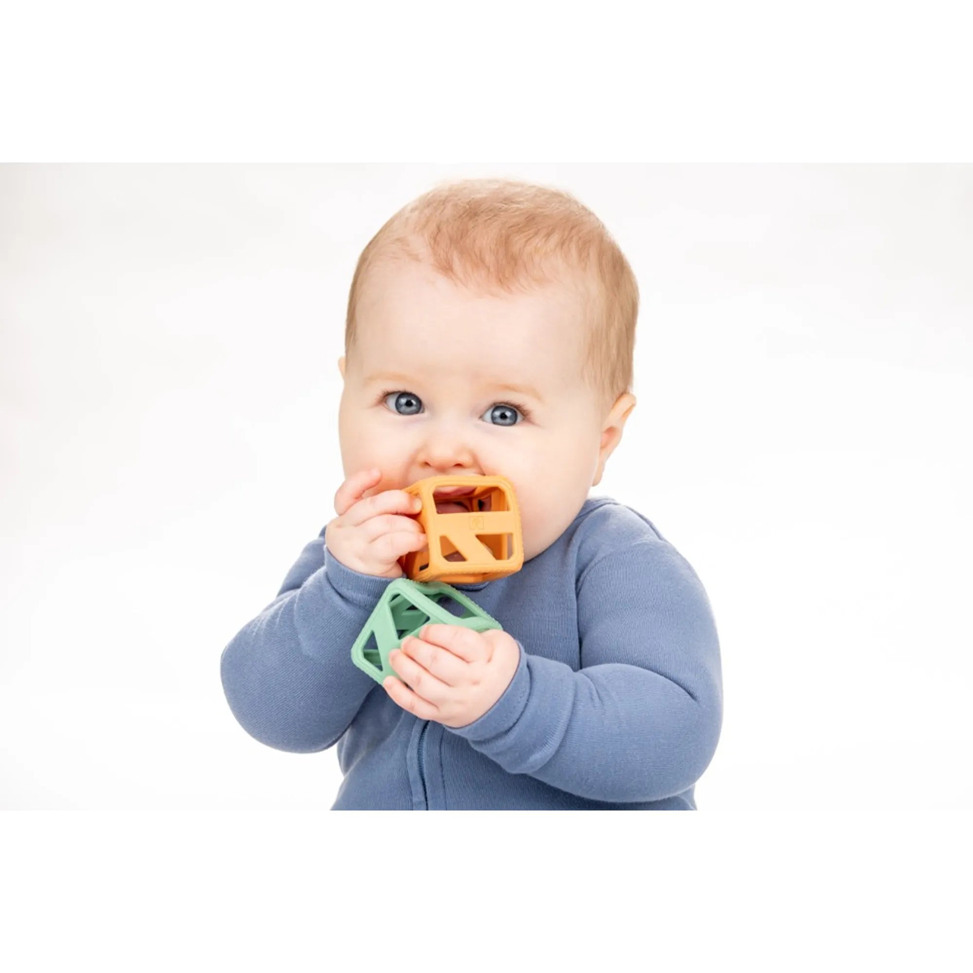 Stack n Chew Mini Cubes - Earth