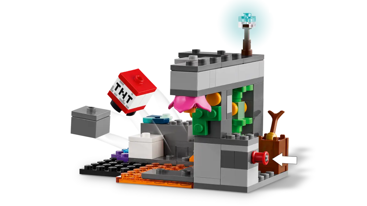 Minecraft® - The Warden Encounter (21274)