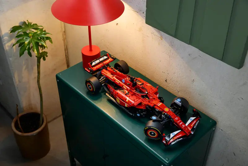 Technic™ - Ferrari SF-24 F1® Car (42207)