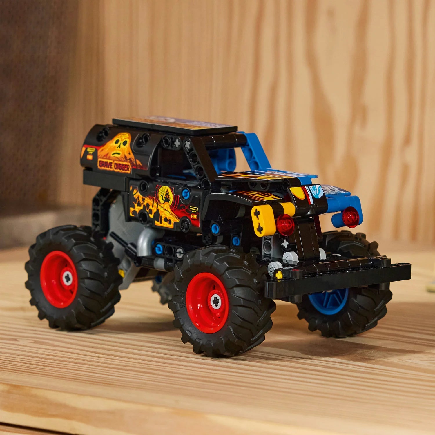 Technic™ - Monster Jam™ Grave Digger™ Fire and Ice (42219) - Toot Toot Toys