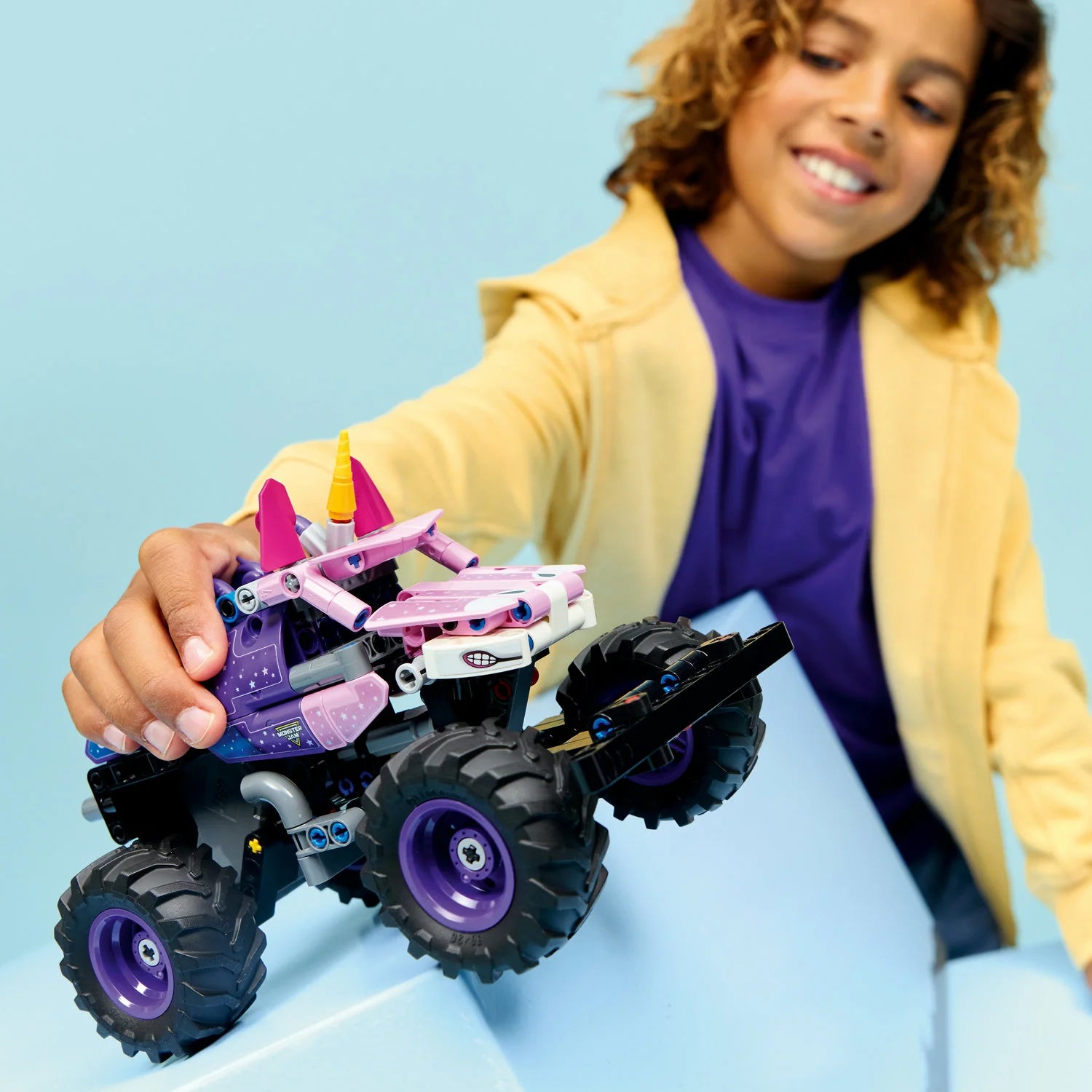 Technic™ - Monster Jam™ Sparkle Smash™ Pull-Back (42220) - Toot Toot Toys