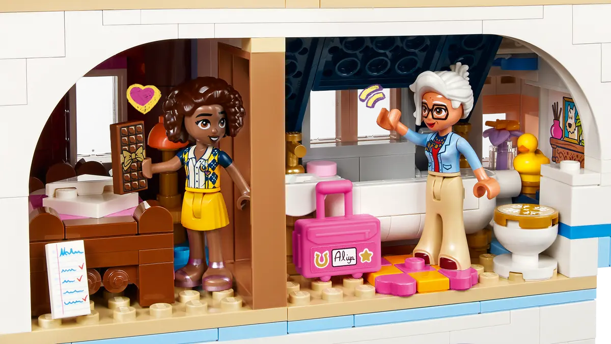 Friends - Castle Bed and Breakfast (42638)