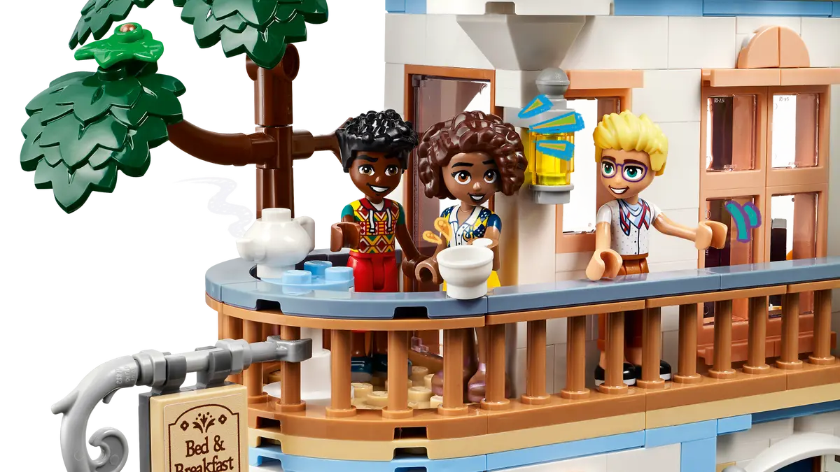 Friends - Castle Bed and Breakfast (42638)