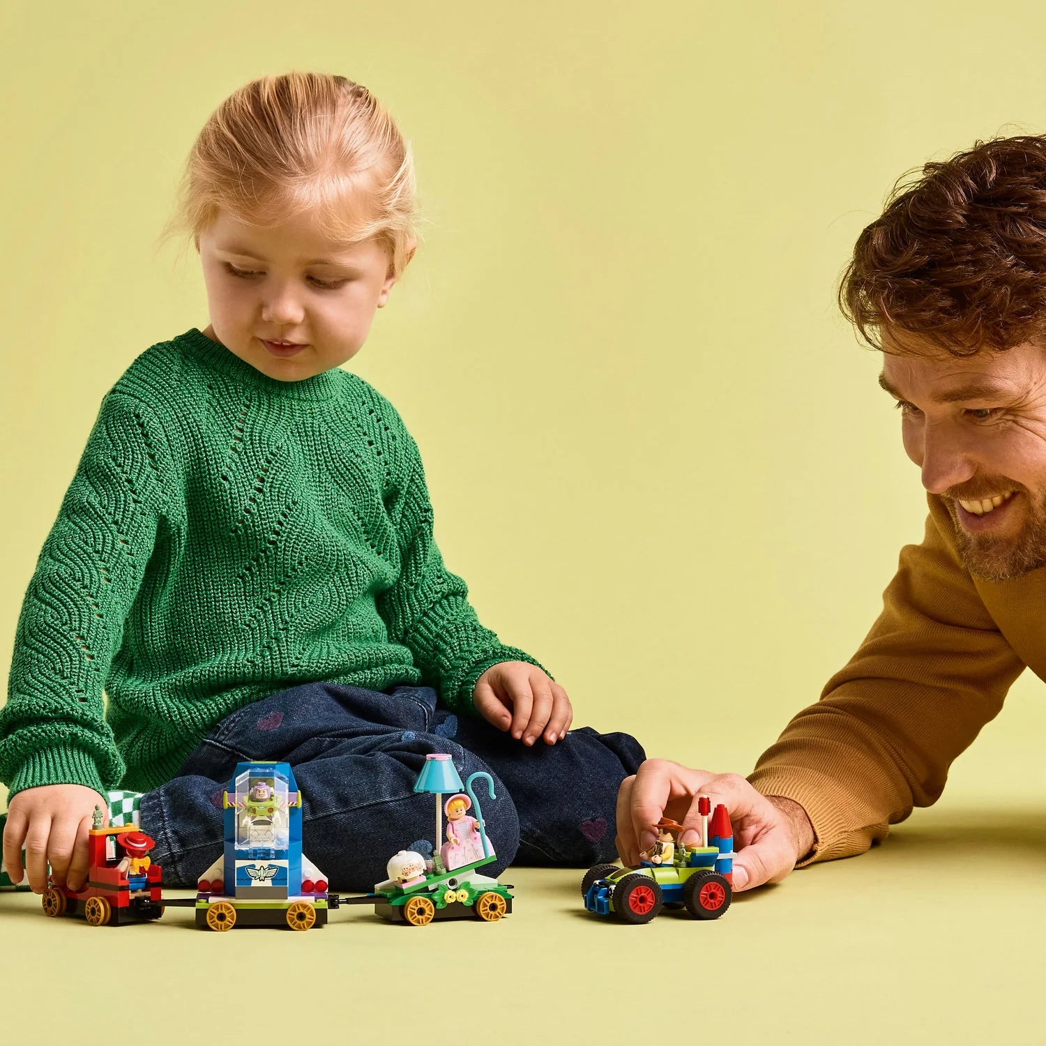 Disney™ & Pixar's - Toy Story Celebration Train & RC Car