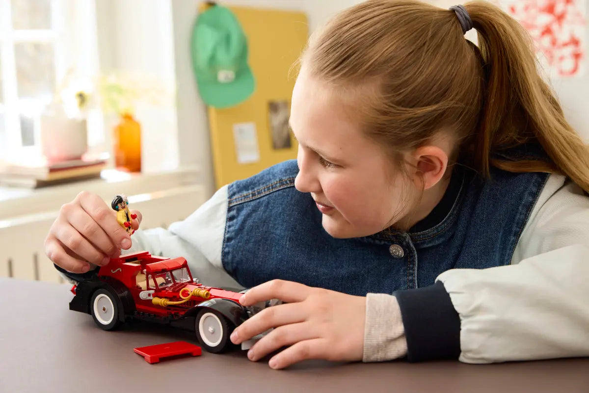 Disney™ - Cruella De Vil's Car (43277)