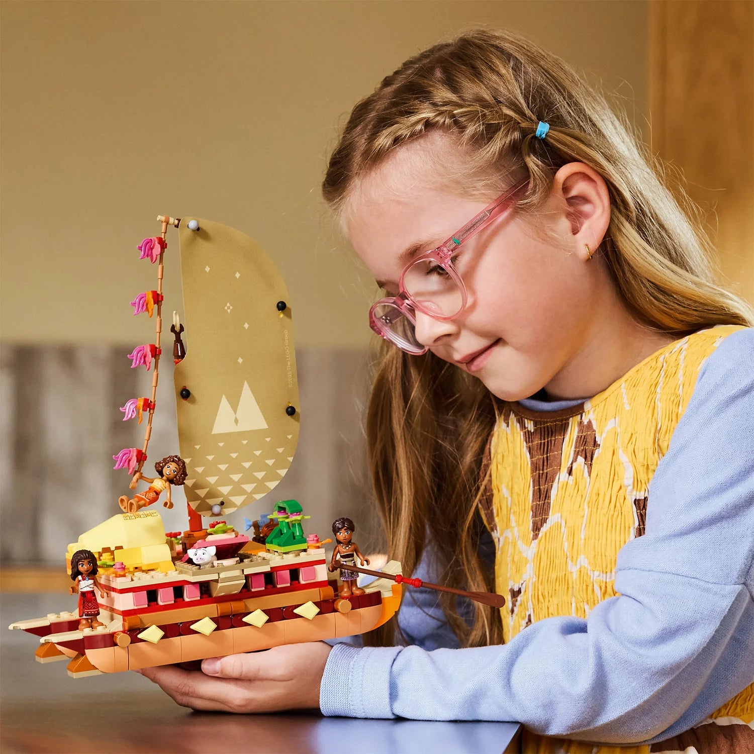 Disney™ - Moana’s Adventure Canoe (43270)