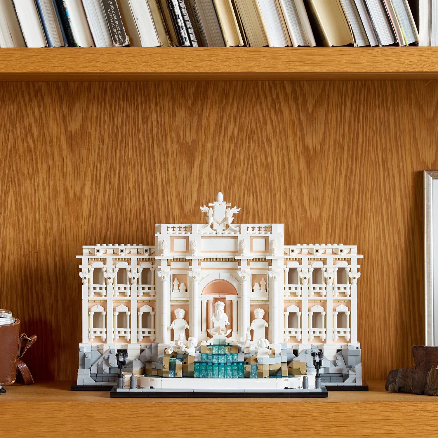 Architecture - Trevi Fountain (21062)