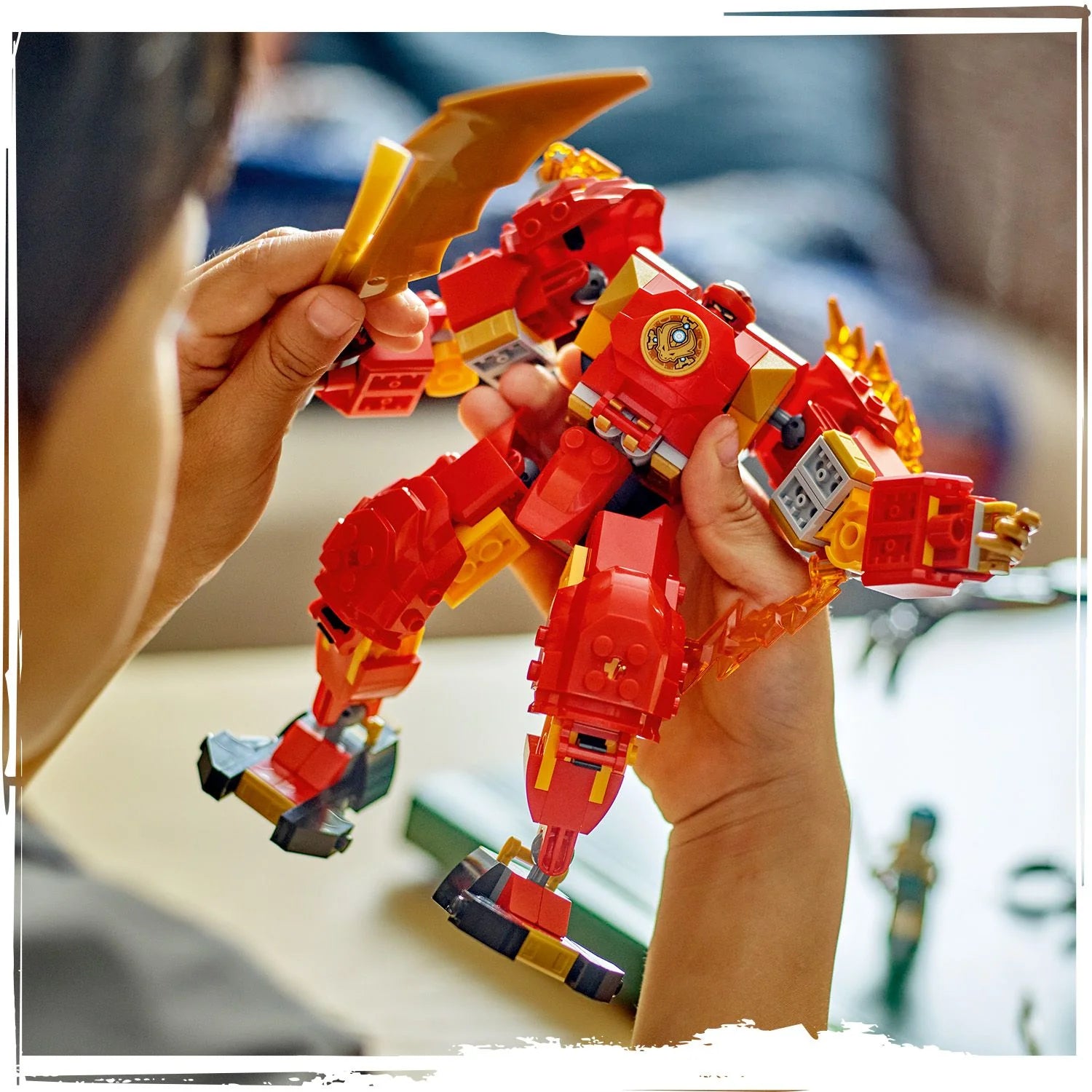 NINJAGO® - Kai's Elemental Fire Merch (71808)