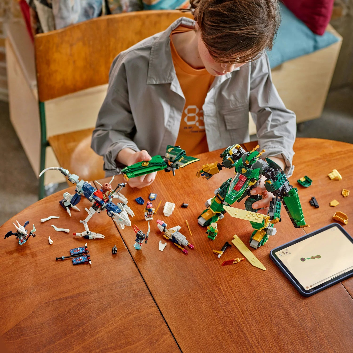 NINJAGO® - Lloyd's Jet Mech (71845)