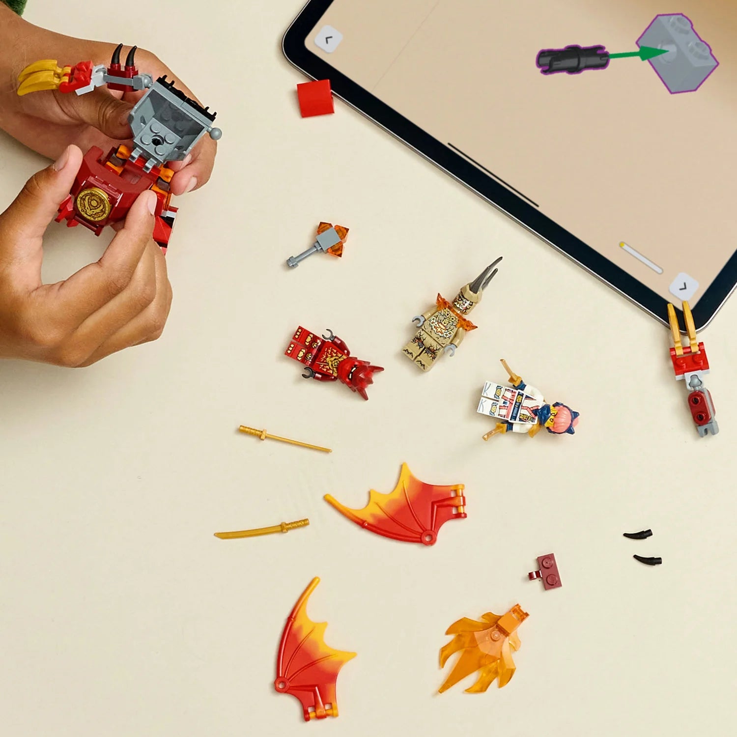 NINJAGO® - Kai’s Dragon Mech Battle Pack (71851)