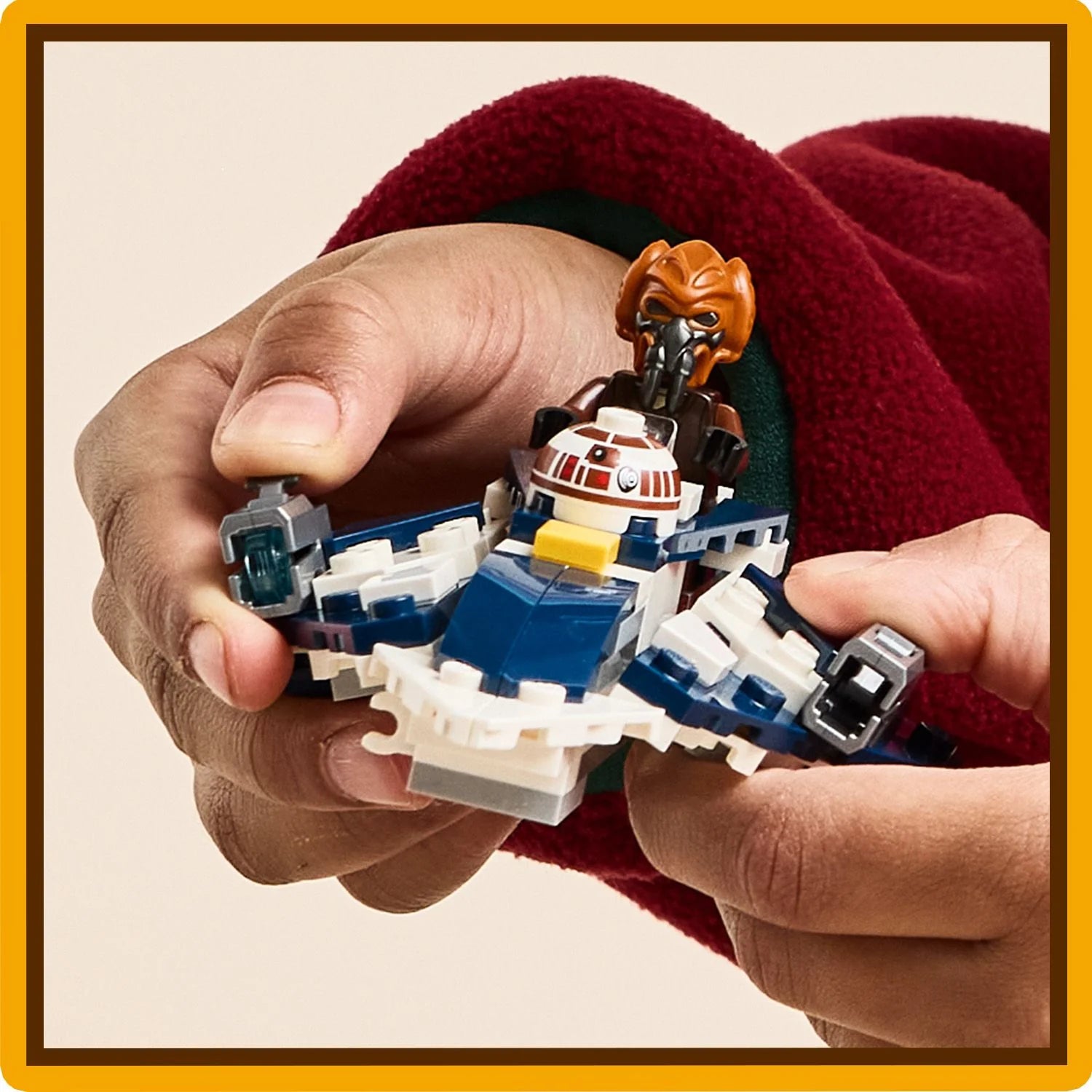 Star Wars™ - Plo Koon's Jedi Starfighter™ Microfighter (75400)