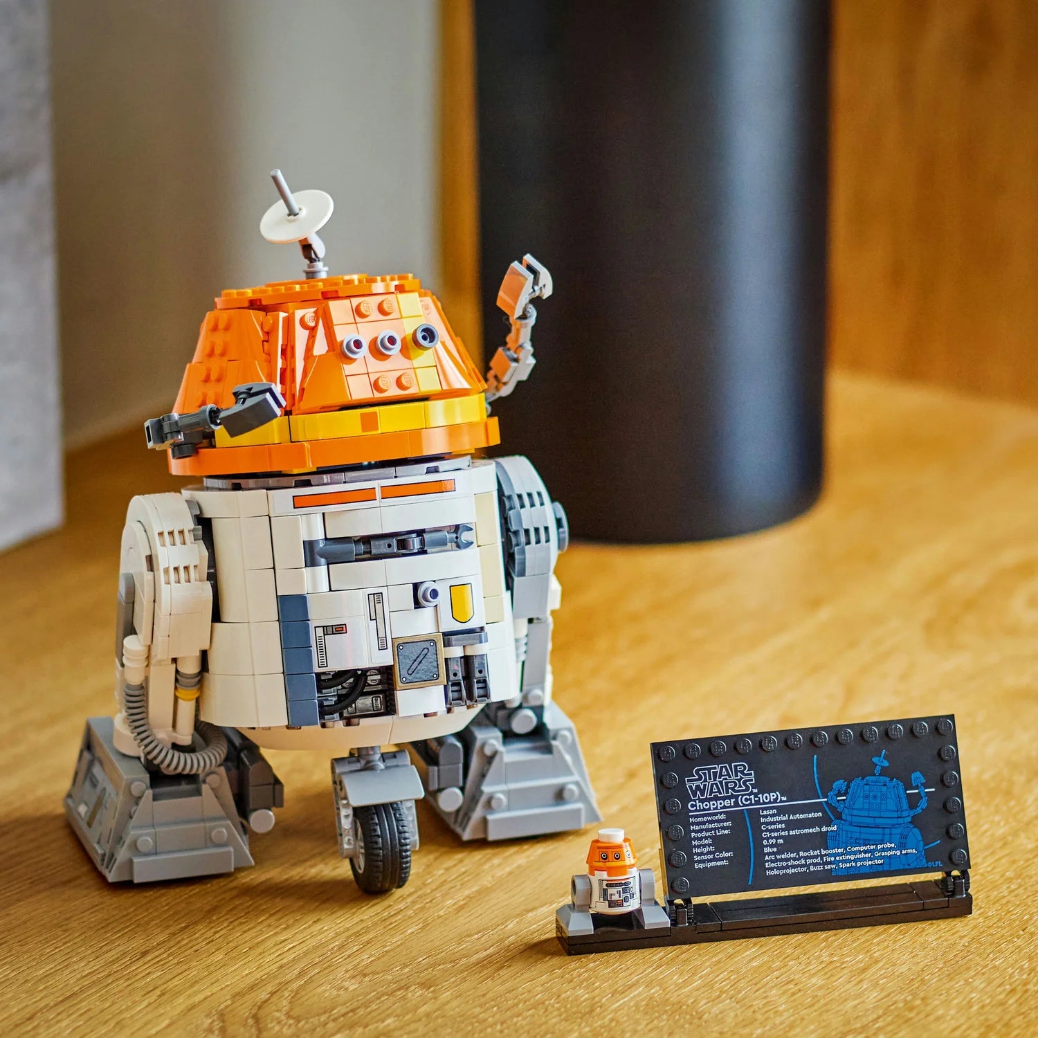 Star Wars™ - Chopper (C1-10P)™ Astromech Droid (75416)
