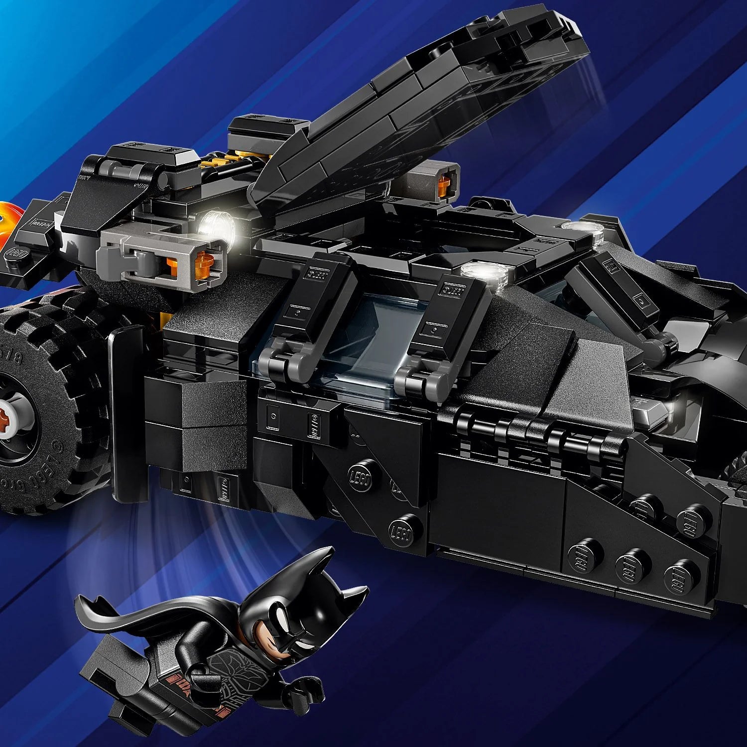 DC Batman™ - Batman Tumbler vs. Two-Face™ & The Joker™